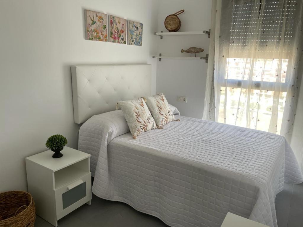 Apartamento Piso Recinto Ferial En Teatinos Málaga - nuevo 2024 precios,  reseñas, reserva ahora